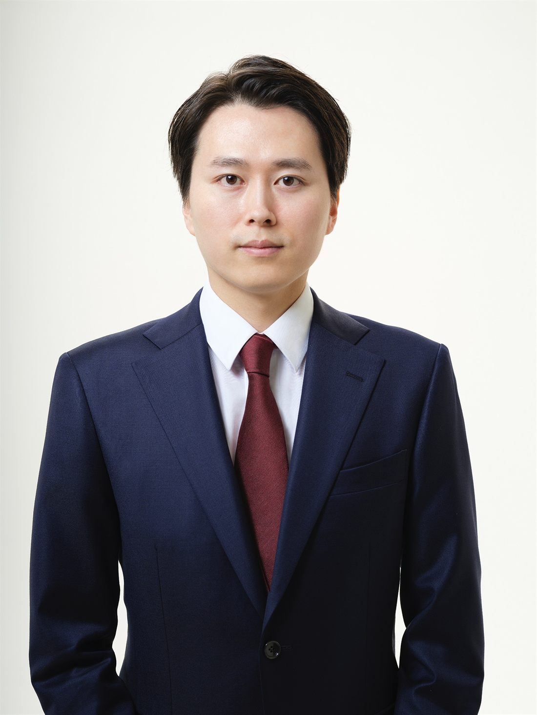 越水優介弁護士